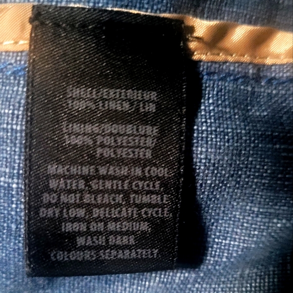 Blazer - Picture 4 of 4